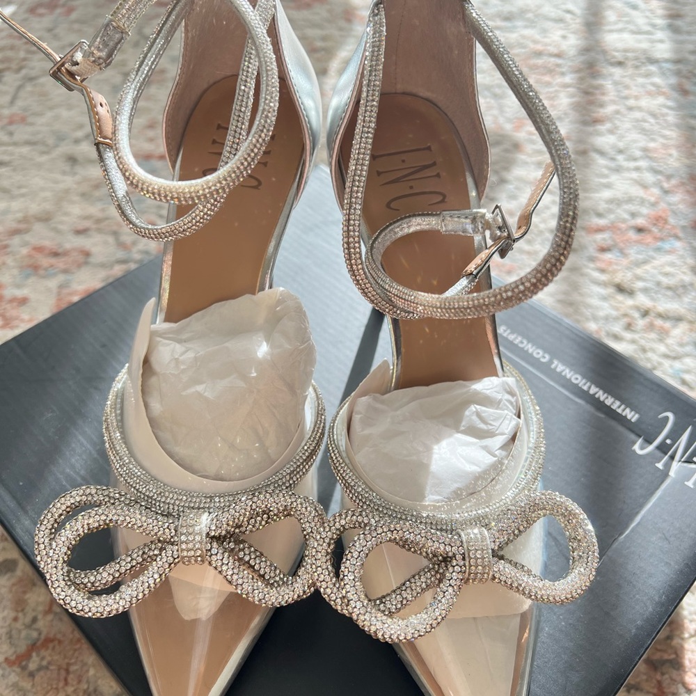 Lidani Pointed-Toe Clear Vinyl Pumps
